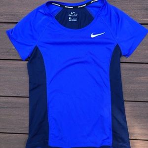 Nike dri-fit running tee with mesh breathable back